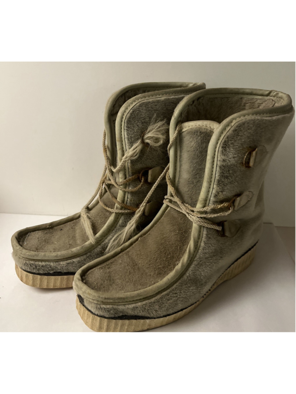 VTG Fur Mukluk Winder Boots Womens Size 9 Genuine Sealskin Snow Booties
